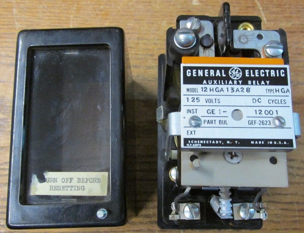 General Electric 12HGA13A28 Auxiliary Relay 125 Volts DC Type HGA