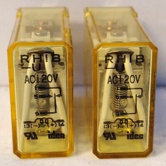 IDEC RH1B-U RH1B-UAC120V 120 V AC 10 A SPDT Power Relays – Lot of 2