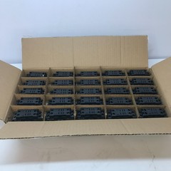 C3Controls GPRA-SB08G1 8 Blade Socket IP20 Guarded Terminals 15A 300VAC