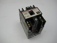 CUTLER HAMMER D26M-2 TYPE M RELAY NSNP