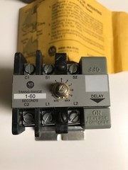 ALLEN BRADLEY SOLID STATE TIMING RELAY 852S-NSC SER. G NEW 852S NSC New In Box