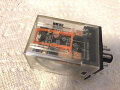 Omron MK2P-I Relay 250VAC 10A