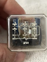 Cutler-Hammer D5PR31A plug-in relay