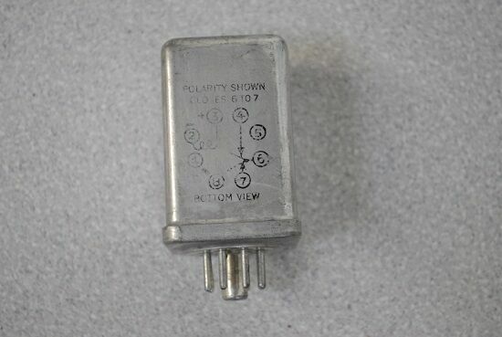 SIGMA INSTRUMENTS RELAY 7J0Y-2500W-SIL 2500 OHMS SENSITIVE HERMETIC MIL-SPEC