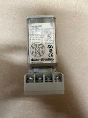 Allen Bradley 700-HA32A1 Tube Base Relay w/ Dayton 5X852N Relay Socket