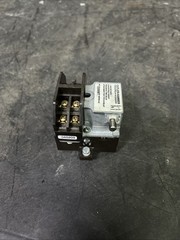 NEW CUTLER HAMMER D26MT TYPE M PNEUMATIC TIME RELAY (no Box)