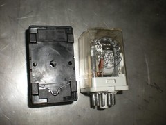 Allen Bradley 700-HA33A1 Relay on 700-HN101 Socket – 3PDT – 120VAC – Tests OK