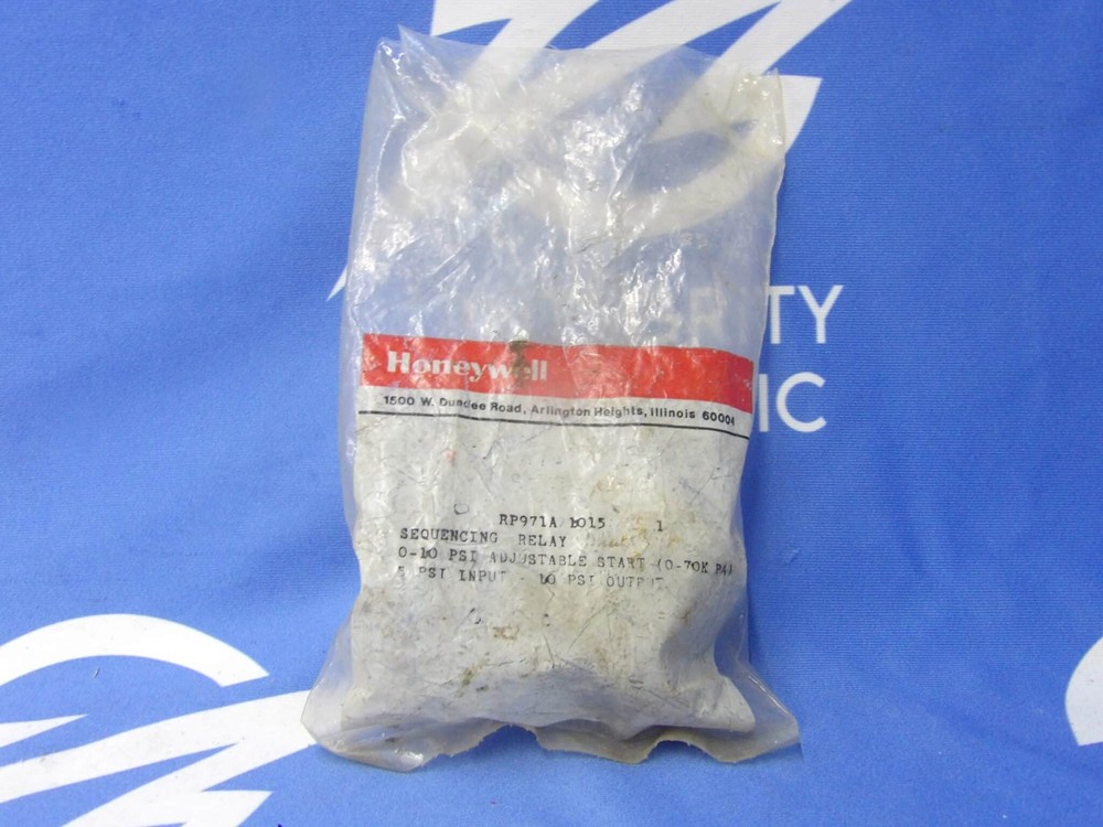 NOS Honeywell RP971A 1015 Pnumatic Ratio Sequencing Relay + 1 Year Warranty