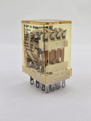 5pc IDEC RY4S-U RY4SU DC24V Relay Output Module 24VDC 8-Pin
