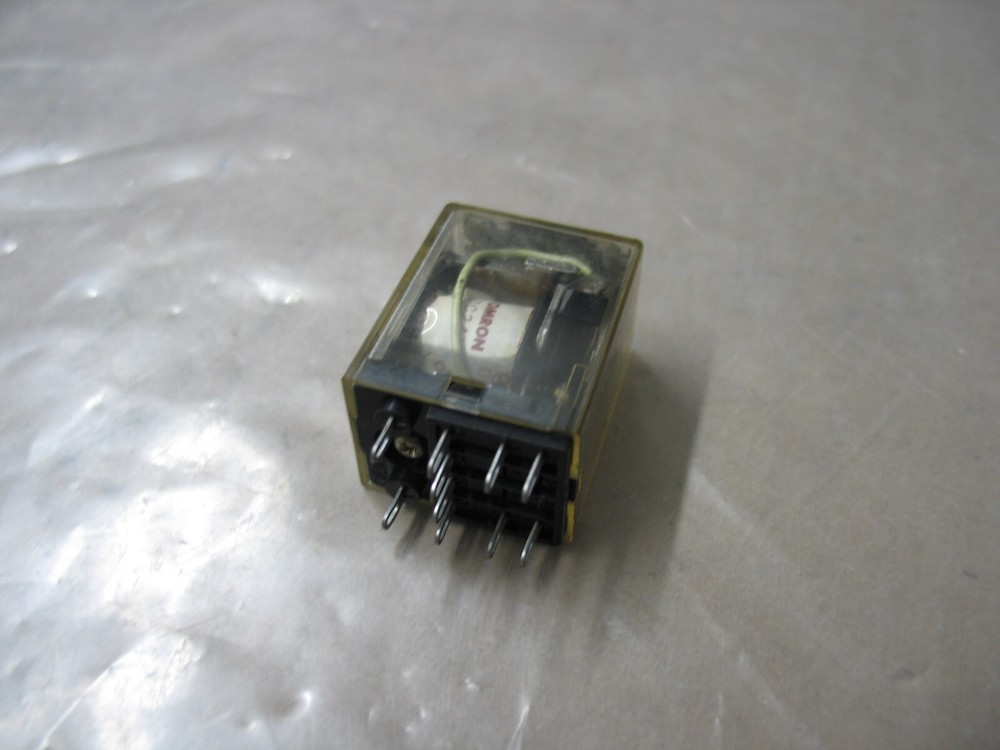 OMRON MY2K-DC24 DPDT RELAY 24VDC P9406