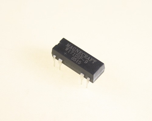 Lot of 10 W171DIP-9 MAGNECRAFT 12V dip reed relay