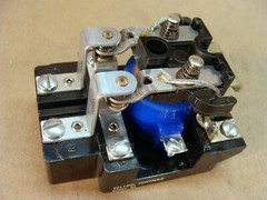 NEW Johnson Controls KZ-4000-8 relay 120VAC 30A