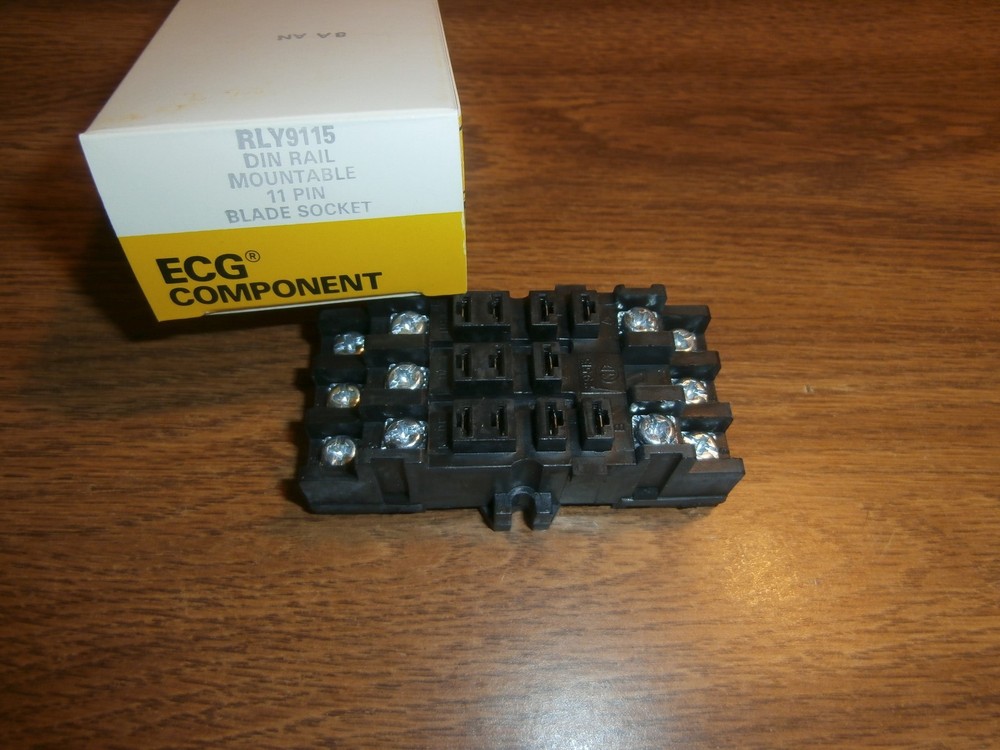 11 Pin Blade DIN Rail Relay Socket RLY9115 (=R95-115)Philips ECG,NOS