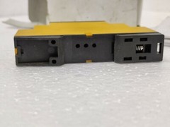 SELECTRON MFTIQ13S MULTI FUNCTION TIME DELAY RELAY