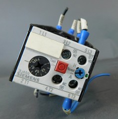 Siemens 3UA59 40-0J 0,63-1,0A Solid State Relay 0.63-1.0A 1NO/1NC