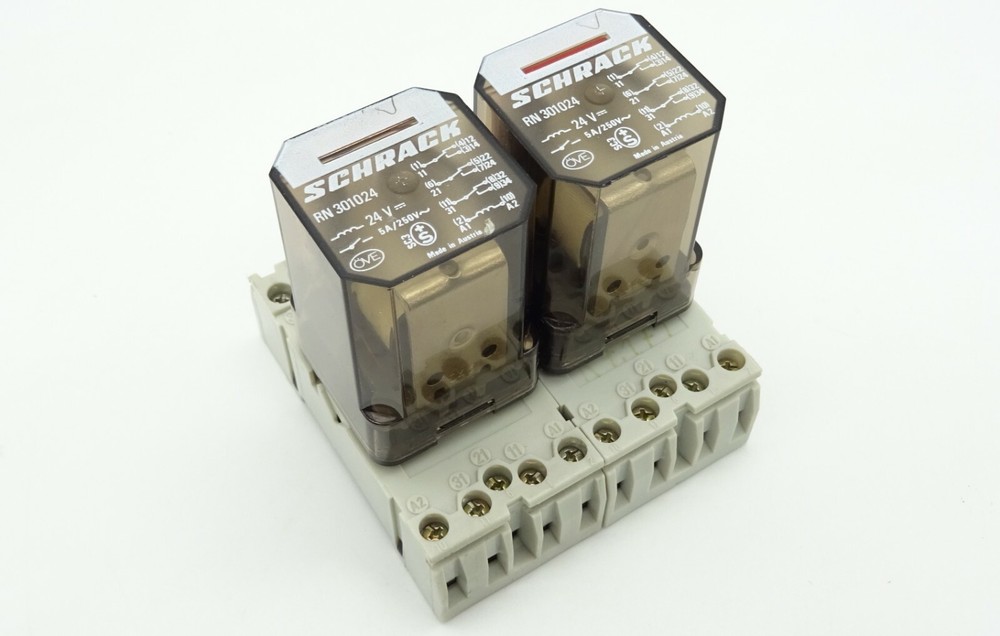 2x Socket Relay SCHRACK RN 301024 Plug-In Relay 24V DC 3W 5A 11-poil Socket Z345