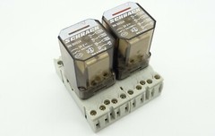 2x Socket Relay SCHRACK RN 301024 Plug-In Relay 24V DC 3W 5A 11-poil Socket Z345