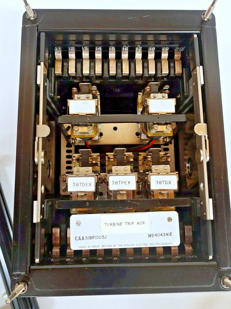 GEC MEASUREMENTS CAA51BF1005J *NEW* TURBINE TRIP AUX (24J3)