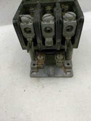 GE RELAY CR153DA074BLA CONTACTOR 24 V COIL55-B31H (17BB2