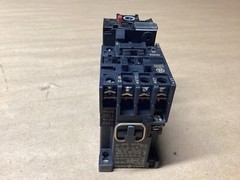 GENERAL ELECTRIC CR4G1TF 600V 0.8-1.2A RELAY #152K70*CO