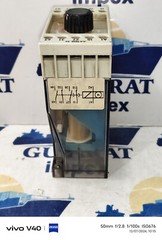 TESTED OK E. DOLD & SOHNE KG AA7616.24 A1/A2 AC50/60Hz 230V 0.2s-60h TIMER RELAY