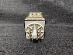 Finder 60.12.8.120.0040 General Purpose Relay 120VAC 10A 8-Pin Octal DPDT