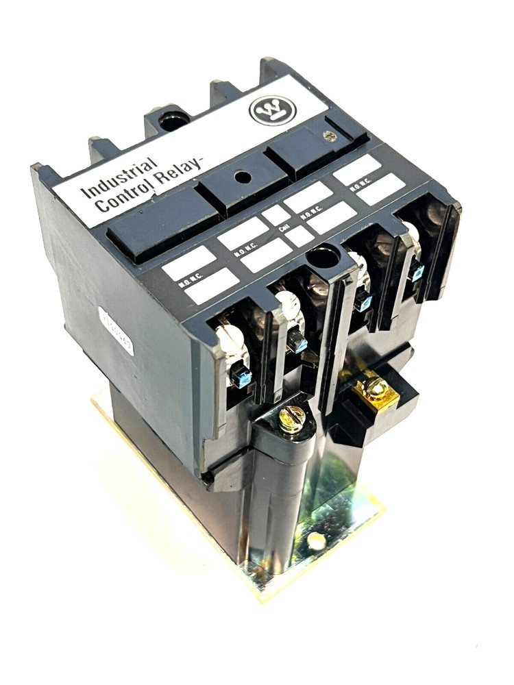 Westinghouse EATON ARD440TR Relay, Control, Screw Terminal, 120 DC Coil, Type AR