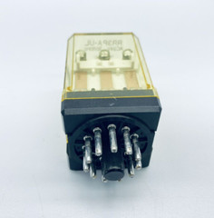 LOT OF 2 IDEC RR3PA-ULAC24V POWER RELAY PLUG-IN 24VAC 10A 3PDT 11-PIN SOCKET