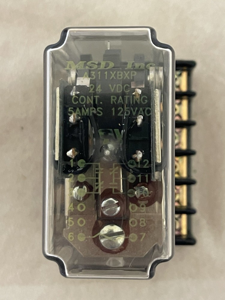 Struthers-Dunn A311XBXP Industrial Sequencing Relay 24VDC with MSD 27390 Socket