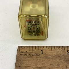Idec RR2P-U General Purpose Plug In Relay 10A 8-Pin 24VDC