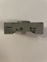 IDEC SR2P-06 90303 Relay Base. Has Surface Rust.
