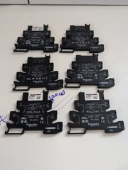 Lot Of 6 Schneider Electric RSLZVA1 24vdc Relays (#327)