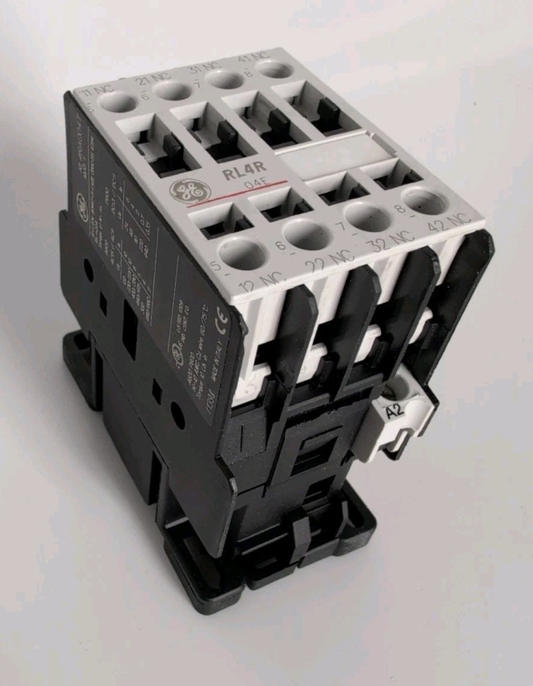 Power Relay, 4 NC Contacts, 110 VAC Coil, General Electric Model: RL4RA004TJ