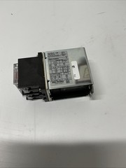 Allen-Bradley 700DC-P400Z24 Series E DC Relay. AC-345