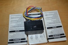 lot of 4 ~ Veris Victory 100 SPDT Enclosed Relay 10-30VAC/VDC 120V 10AMP ~ (E)