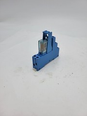 Finder 40.52 Relay Plug-In 8-Pin 8A 250V Coil 24VDC w/ 95.05 Socket Base 10 Amp