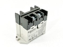New Schneider 725AXXSC3ML-120A Power Relay 120Vac 30A 3HP -No Box