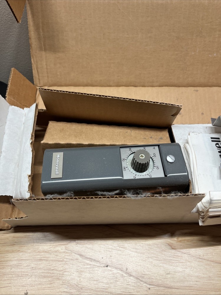 Honeywell T475A1057 Outdoor Reset Controller For Hot Water Or Warm Air Heating