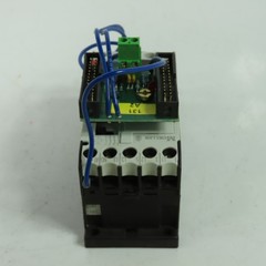 Moeller IEC/EN 60 947 600VAC Contactor W/ZE-0.6 Overload Relay 24VDC Coil E36332