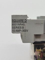 Square D RS14V20 Relay w Socket Base 5A 14 Pin 120V Coil Series C 8501
