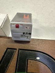 Eaton D3RF2A DPDT OCTAL Relay Full Feature Brand New In Box