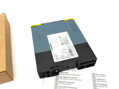 Siemens 3SK1211-2BB40 SIRIUS Safety Relay, Output Expansion, Spring Type, 24VDC