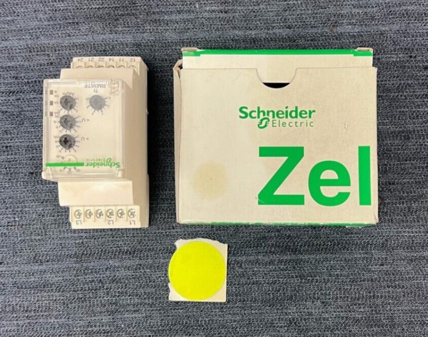 SCHNEIDER RM35TF30 RELAY 3 PHASE 250V 5 AMPS 1/4 HP 50/60HZ OAL 3-1/2″