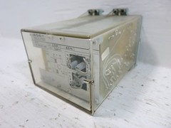 Asea RXZF Combiflex Voltage Relay Module RK-556-001-D ABB