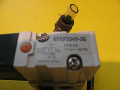 Numatics Solenoid Coil Regulator Valve 328-470b, w/manifold, Power cable. 24vdc