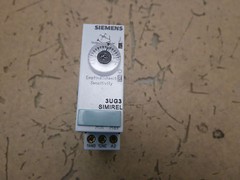 Siemens 3UG3501-1AG20 simirel 8A/250VAC switching [2*B-23]