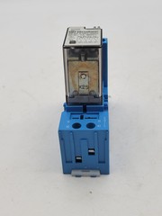 Finder 94.04 Relay With Socket Base 7A 250VAC 24VDC 55.34.9.024.0000