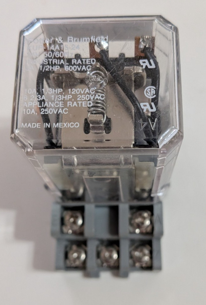 Potter & Brumfield KUP-14A15-24 Relay With Contact Block 27E893