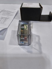 Warrick Controls 16VMG1M00505 Gems Sensors Unit AC Line Plug In Module New