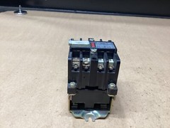ALLEN BRADLEY 700-N800A1 SER C RELAY 110/120V 50/60HZ #113G12PR7